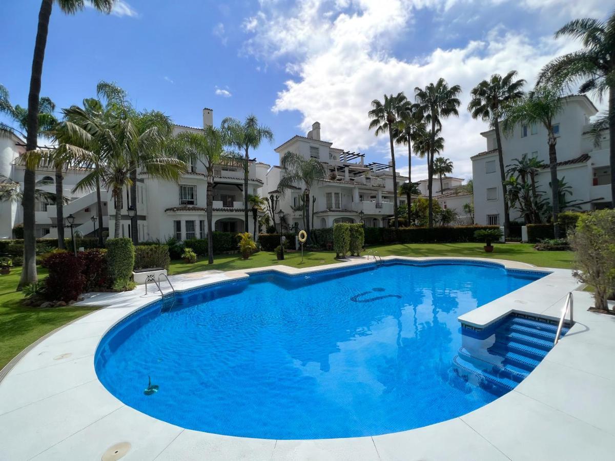 3 bed Apartment Los Naranjos de Marbella Exterior foto